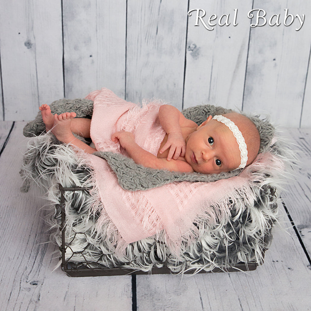 Realborn® Aria Awake (17" Reborn Doll Kit)