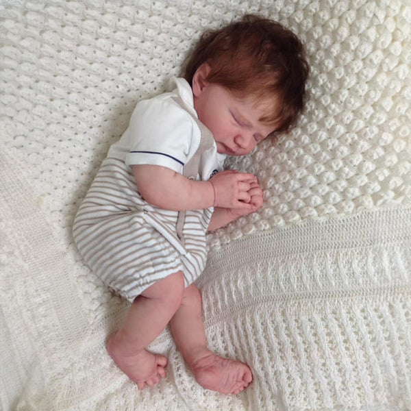 1LindaHillSilEthanAsleep1024_6