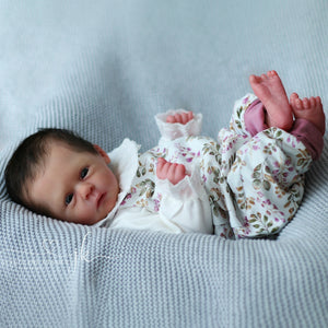 Oaklynn, by Severine Piret (18" Reborn Doll Kit)