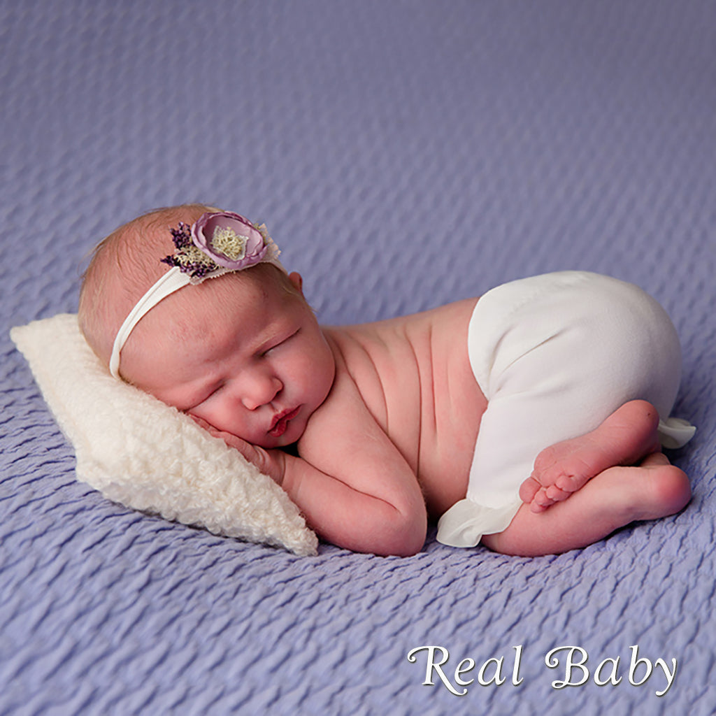 Bebê Reborn ORIGINAL - kit Sally by Regina Swialkowski